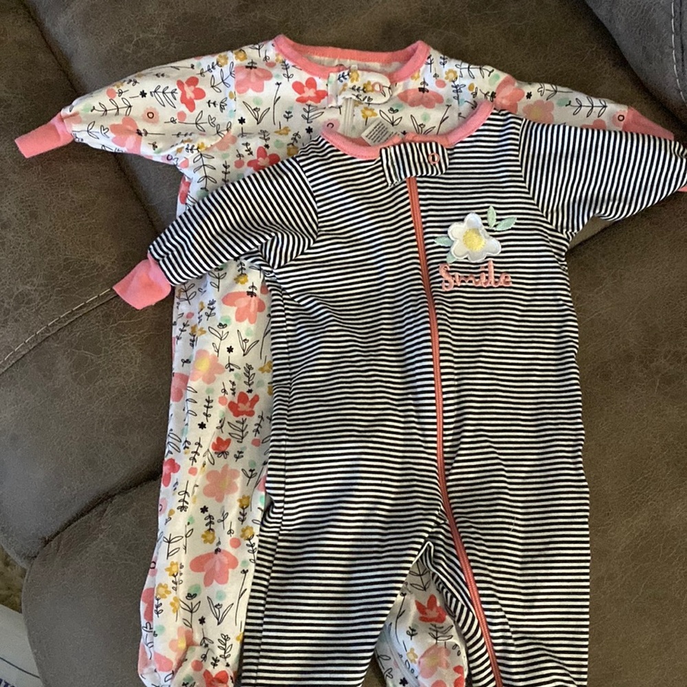 2 Gerber NB sleeper bundle